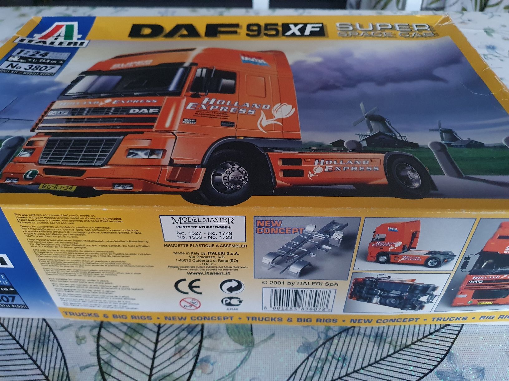 Italeri Modellbausätze & Standmodelle: Lastwagen Bausatz 1 zu 24 – Neu (gemäss Beschreibung) aus Belp von Liacheyenne