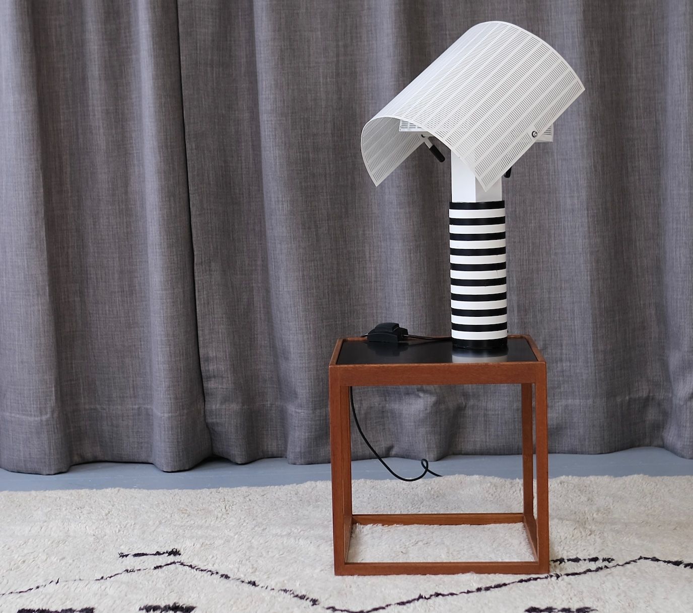 Artimede Lampes: Mario Botta Shogun Table Lamp by Artemide 1986 – D'occasion à Bern par Zmodern_VIN 4