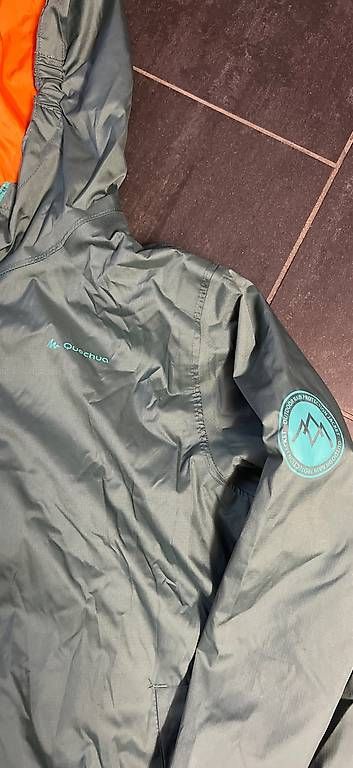 Decathlon Giacche: Regenjacke Quechua – Usato da Zell  ZH venduto da sweety052 1
