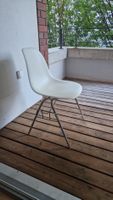 Stuhl weiss Metallgestell guter Zustand