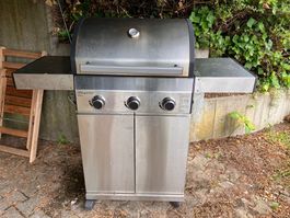 Fireking Gasgrill NYON III 3-BRENNER montiert