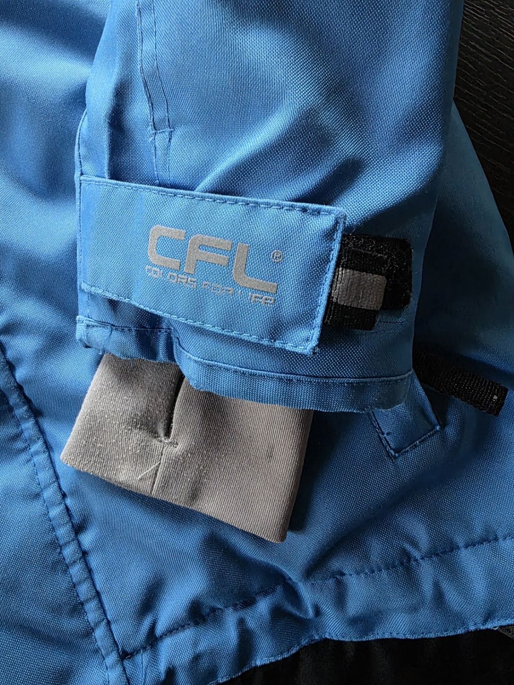 Giacche & Cappotti: Blaue Winterjacke Marke CFL – Usato da Biel/Bienne venduto da niki30 2
