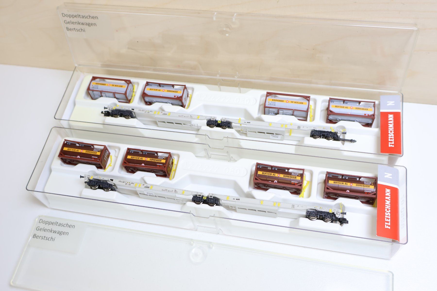 Fleischmann Modellini di ferrovie: Fleischmann 2 x SBB Doppel-Containerwagen - Bärtschi 8250 07 – Usato da Winterthur venduto da Monstera 4
