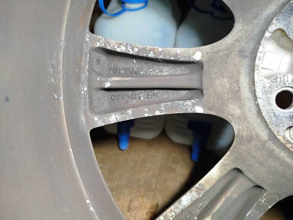 Subaru Pneus & Kompletträder: radsatz subaru legacy 215/45r18 – Gebraucht aus reichenburg von inf_lb2p 1