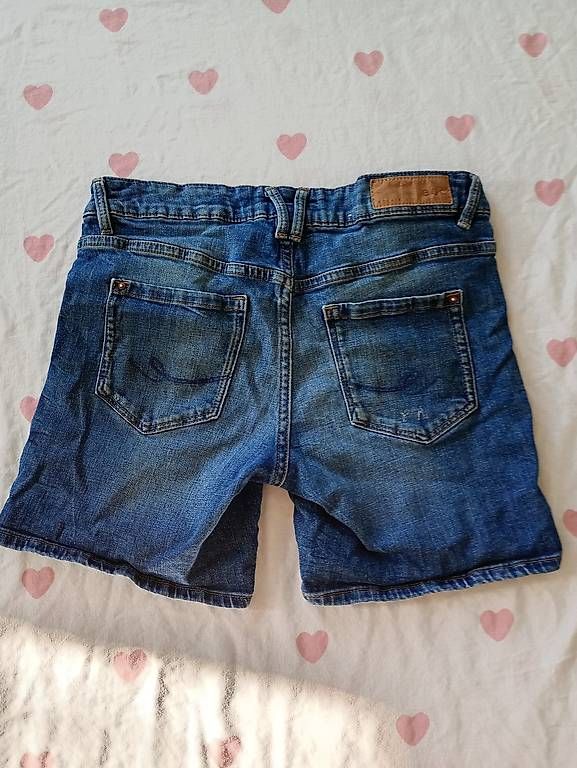 Jeans: Kurze Jeans hose – Usato da Gelterkinden venduto da leo_9z8m 1