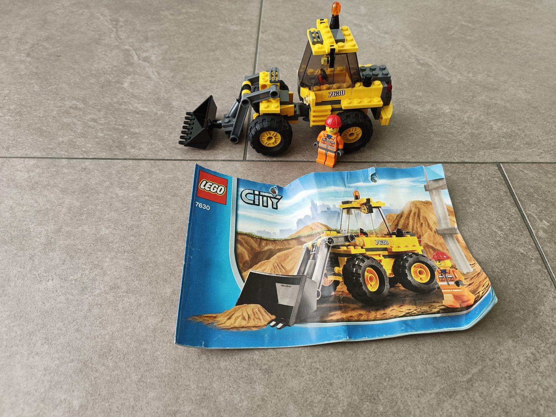 Lego Kit di costruzioni: Lego 7630 Fron- End Loader – Usato da Bremgarten AG venduto da Davidiusi
