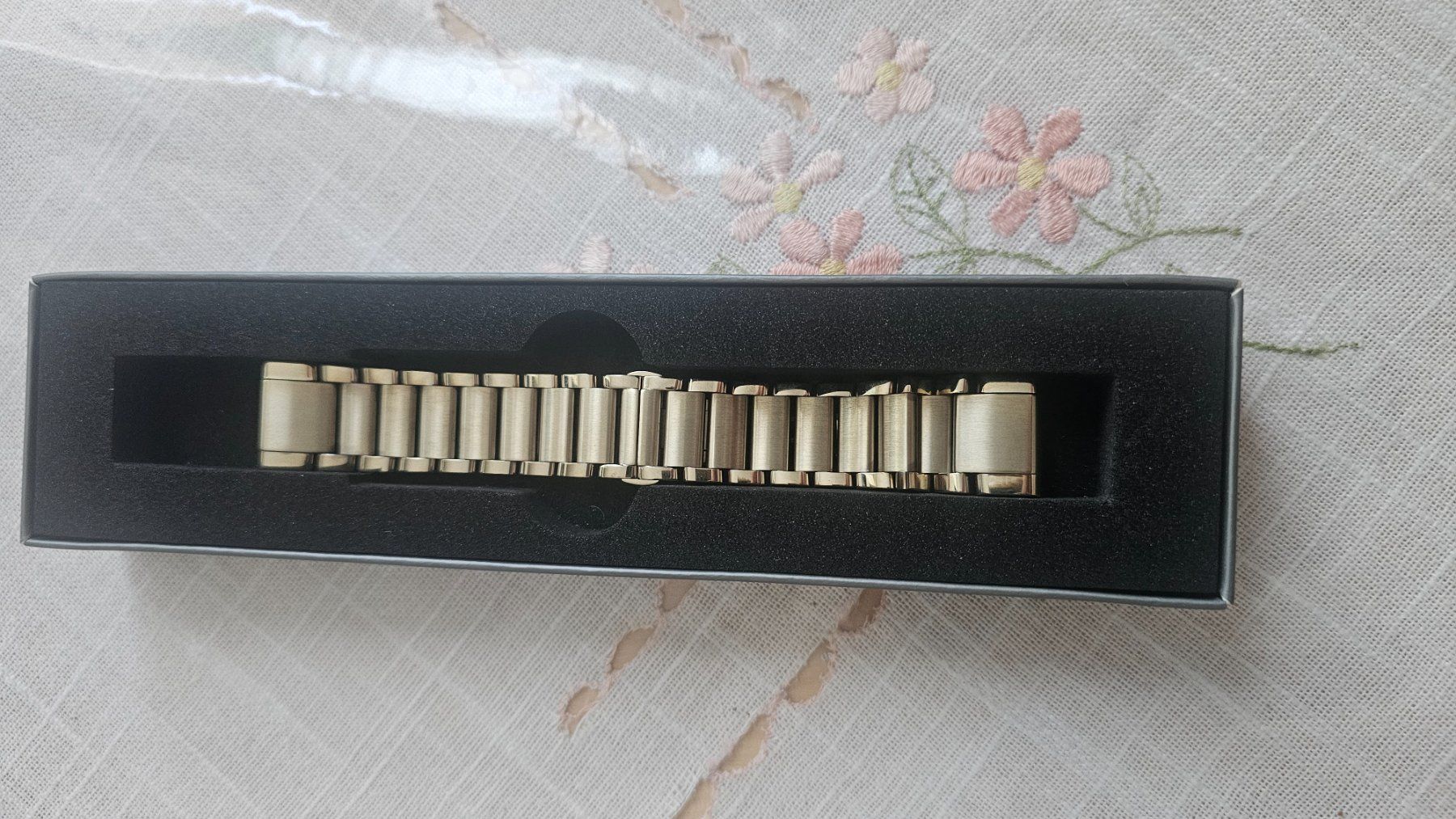 Bracelets: Bracelet acier Garmin – D'occasion à Etoy par angi020 1