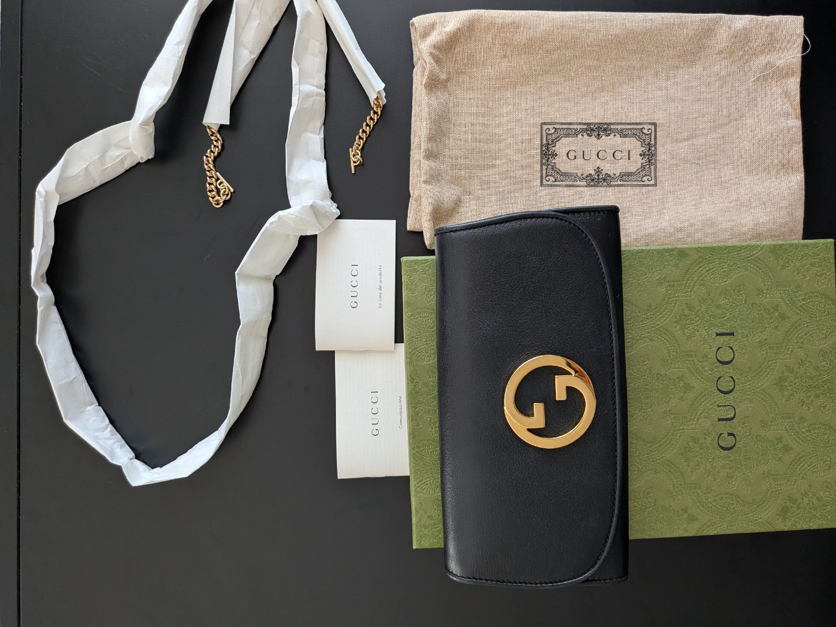 Gucci Portamonete: Gucci Blondie Leather Wallet on Chain – Nuovo (secondo la descrizione) da Morges venduto da dhi_y2qk 1
