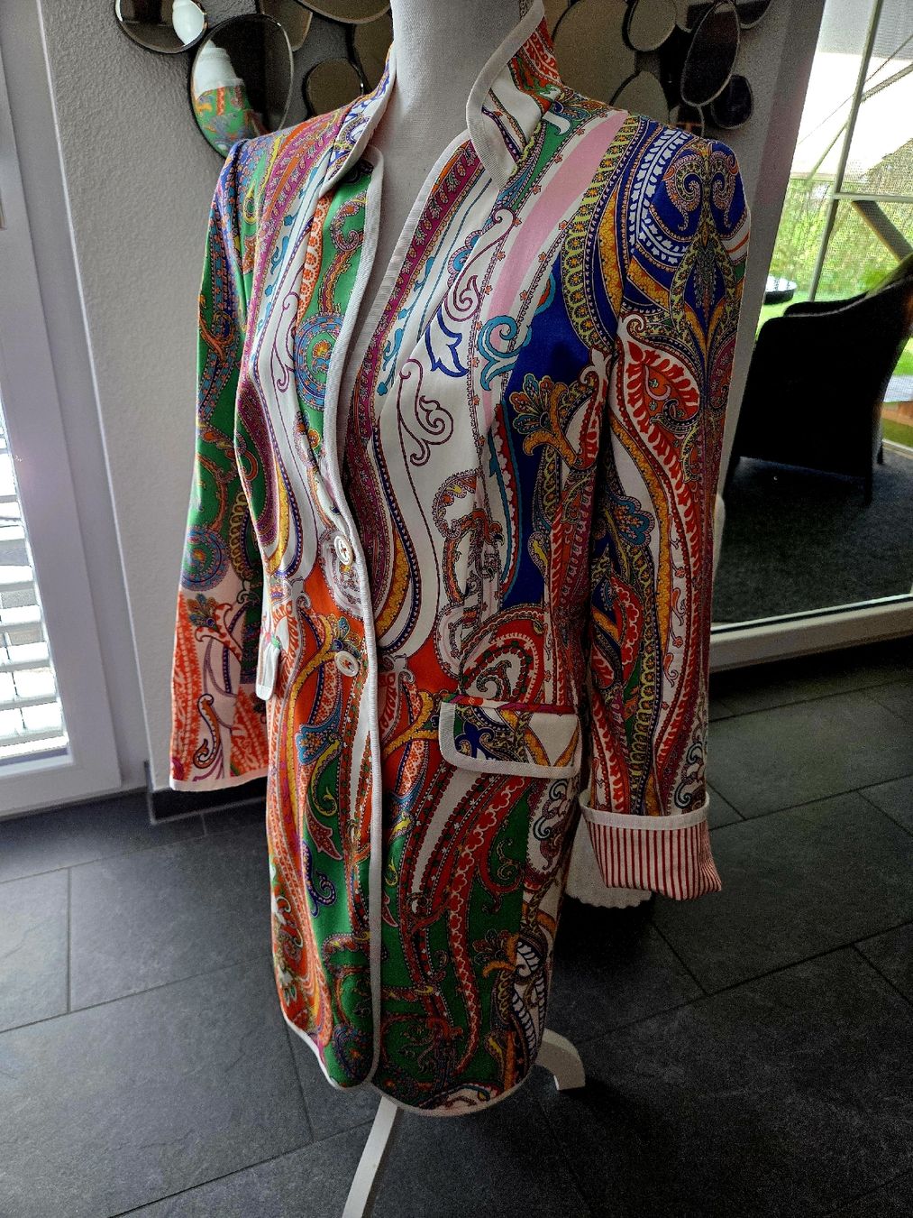 Giacche: MACS Damen Sommer Blazer Paisley – Usato da Zweidlen venduto da Katze3333