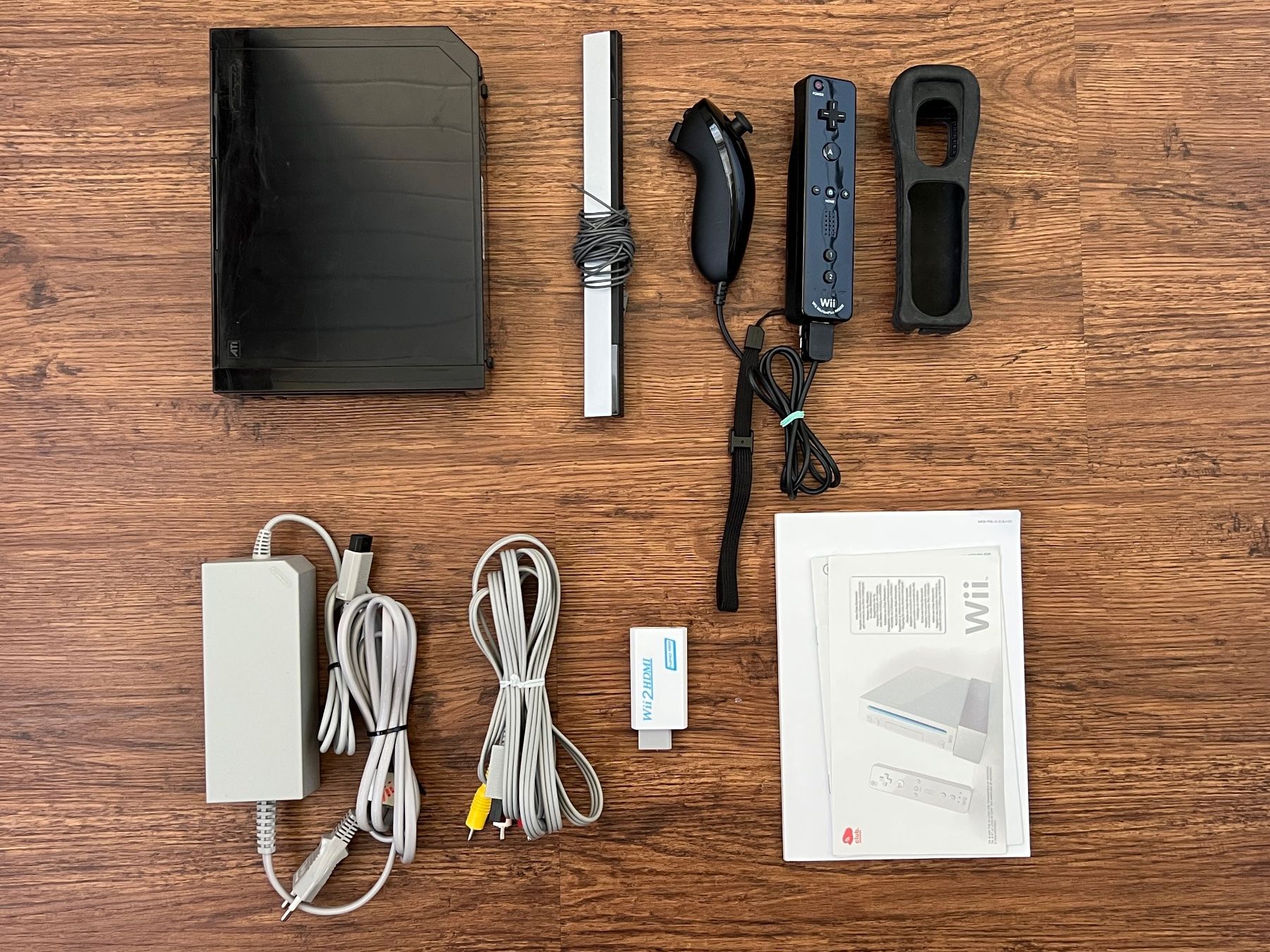Nintendo Konsolen: Nintendo Wii mit Controller und HDMI Adapter – Gebraucht aus Uttigen von sonorsonic