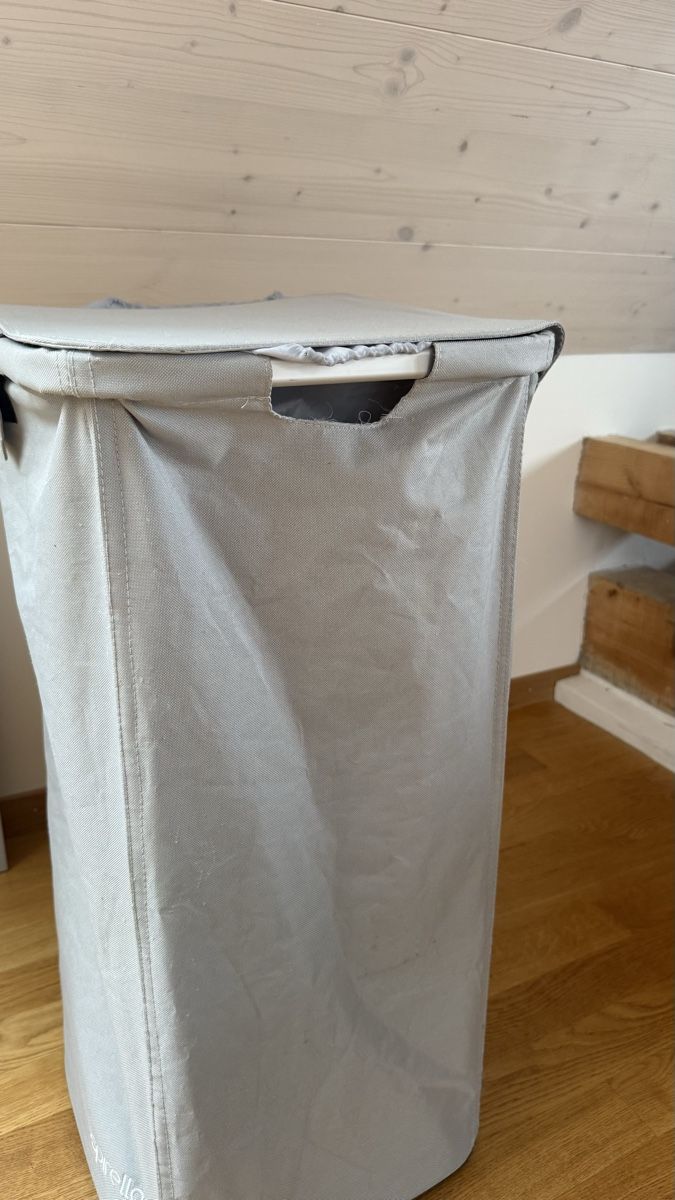 Spirella Cesti per biancheria: Spirella Laundry Hamper Grey Fabric Standing Basket – Usato da Bellmund venduto da gioiafes 1