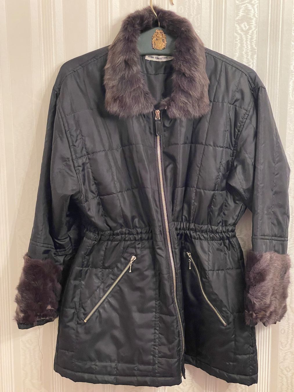 Giacche: Eleganter Wintermantel Jacke Grösse 40 – Usato da Klingnau venduto da Quasimondo