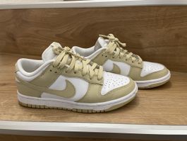 Nike Dunk Low Groesse 38 Beige/Weiss Top Zustand