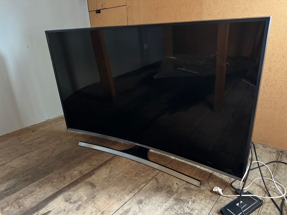 Samsung Fernseher UE55JU7580 | Kaufen auf Ricardo