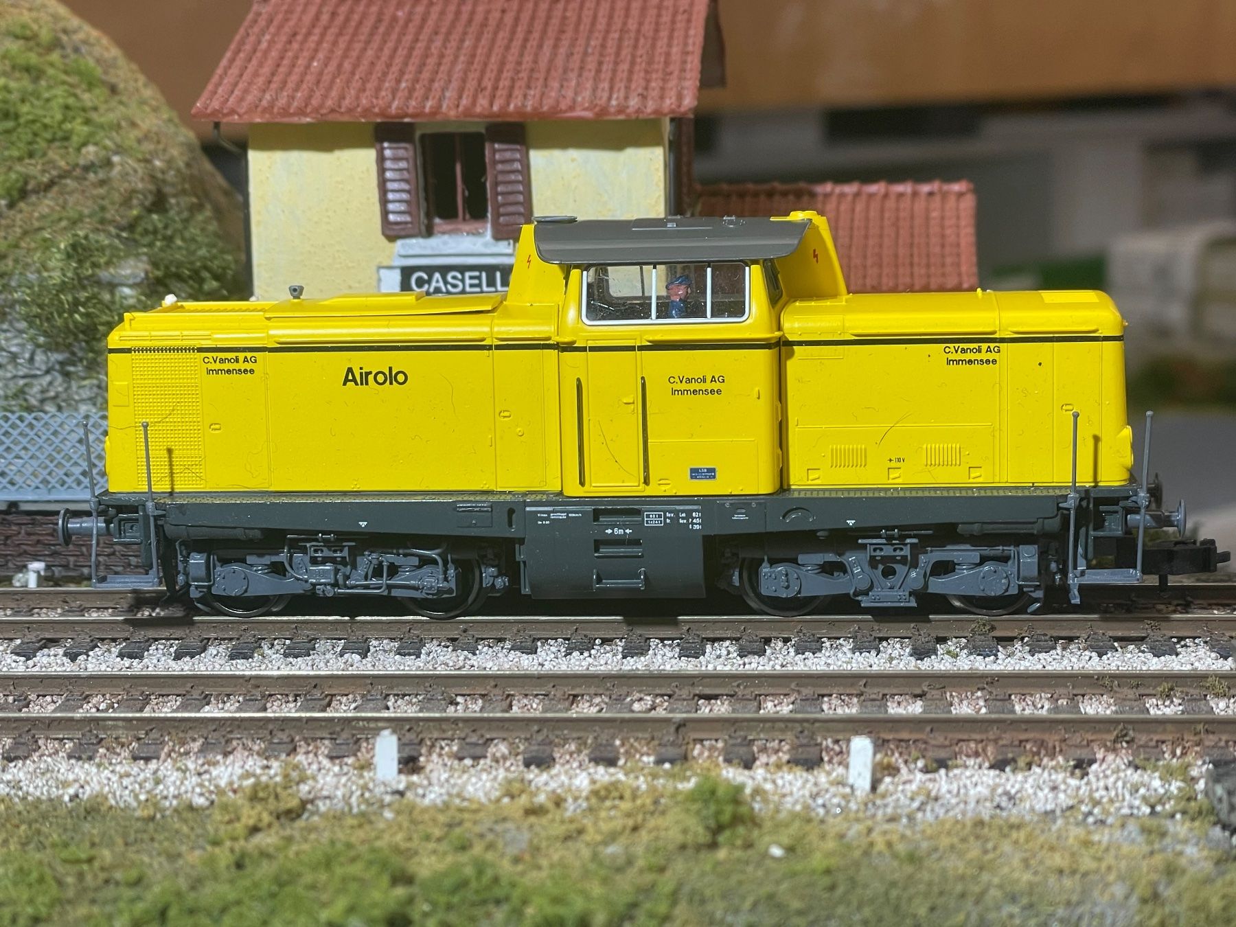 Born Modellini di ferrovie: Born, Vanoli Rangierlok – Nuovo e nell'imballaggio originale da Krummenau venduto da ferrotech 3