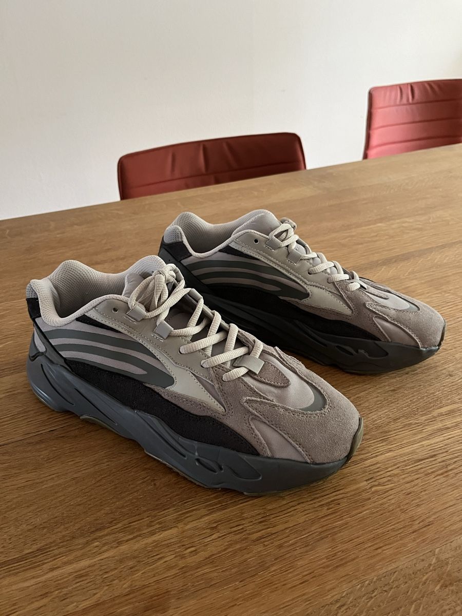 Herrenschuhe: Adidas Yeezy Boost 700 by V2 Geode – Gebraucht aus Kriens von jacbglss