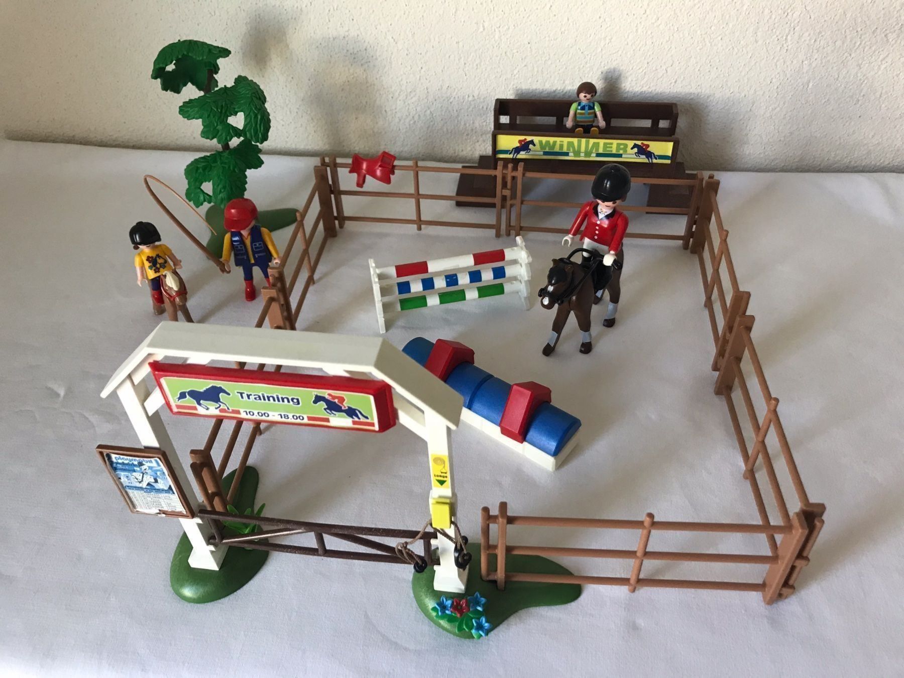 Playmobil Giocattoli: PLAYMOBIL Springplatz 4185 – Usato da uster venduto da articles