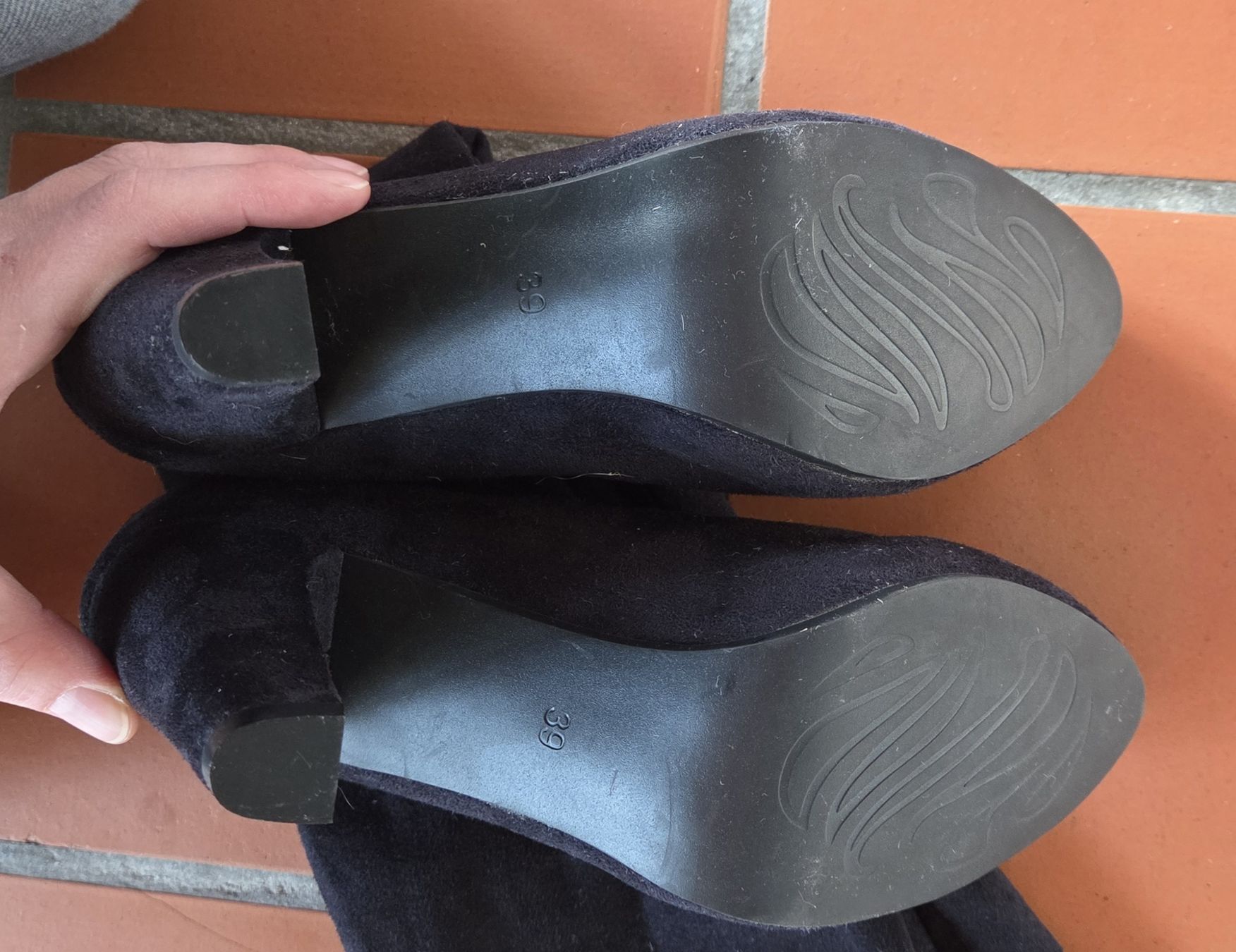 Scarpe da donna: Overknee Stiefel Gr 39 NEU – Nuovo (secondo la descrizione) da Ettingen venduto da ssc_dsr2 1