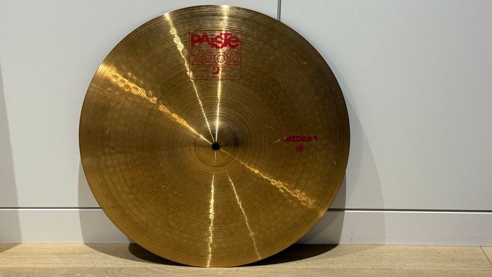 Paiste Strumenti musicali: Paiste 2002 Classic 18" Medium Crash – Usato da Erlach venduto da thermoflash
