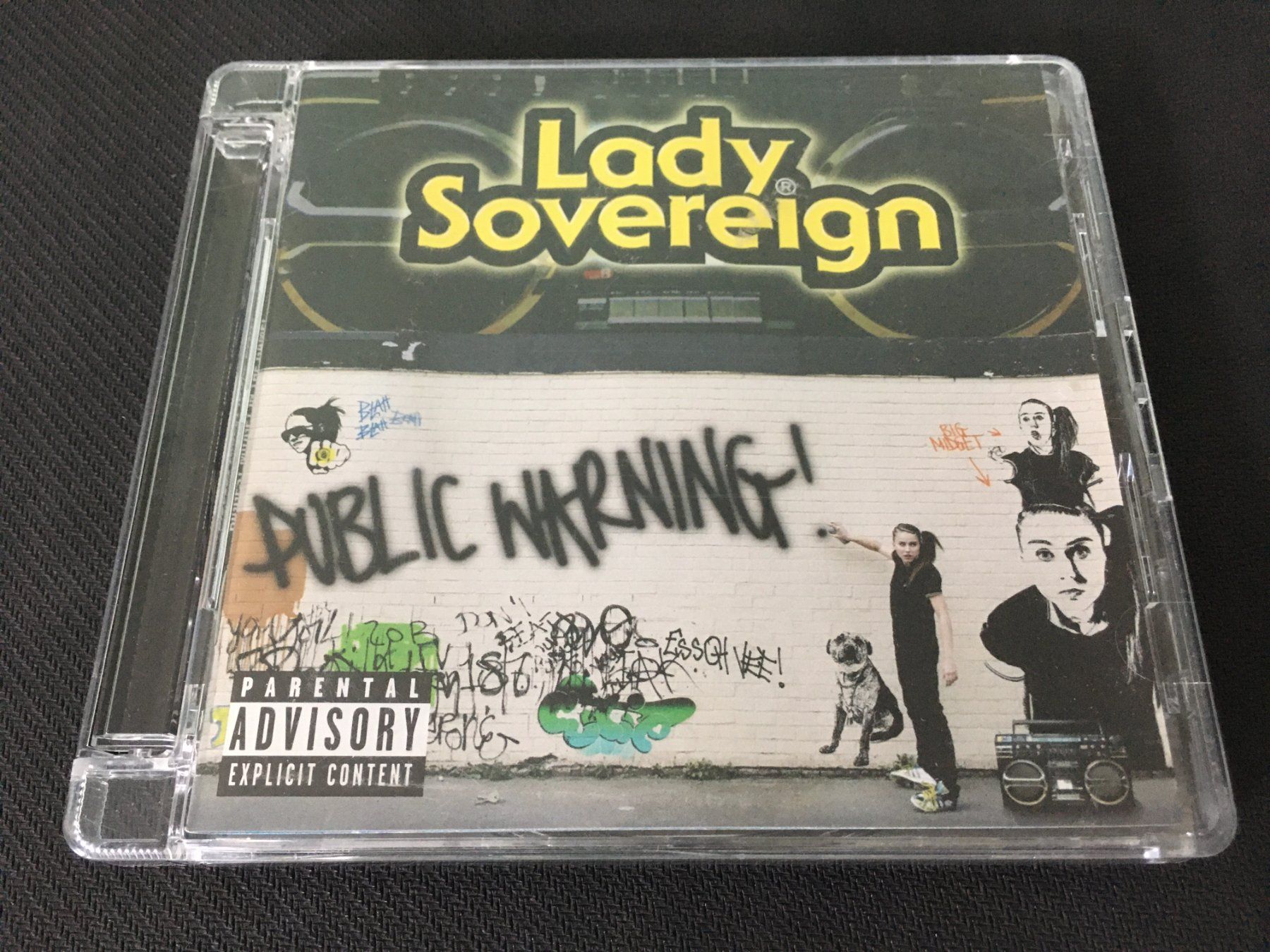CD: Lady Sovereign - Public Warning -CD- – Usato da St.Gallen venduto da MedienJoe
