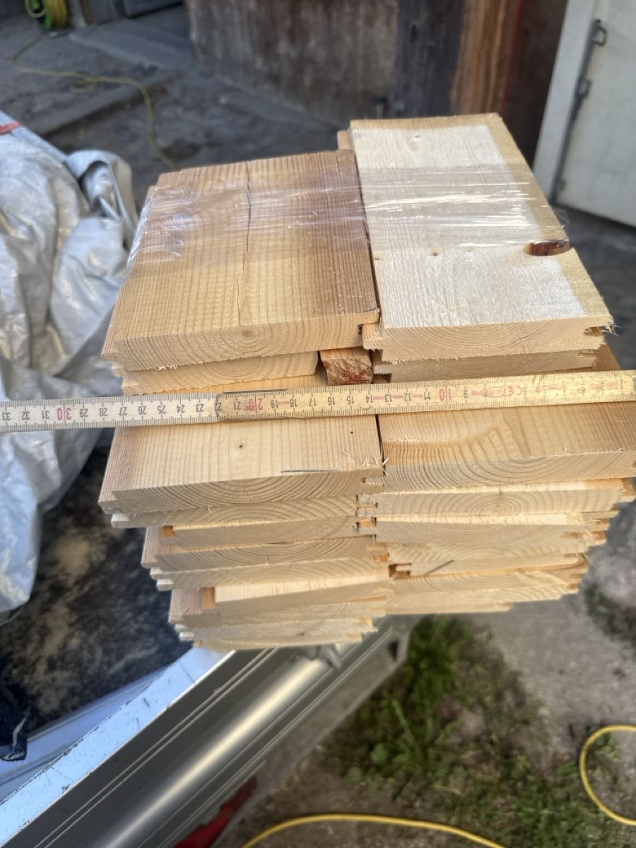Holzartikel: Brennholz  – Gebraucht aus Langnau i. E. von Acrjl 1