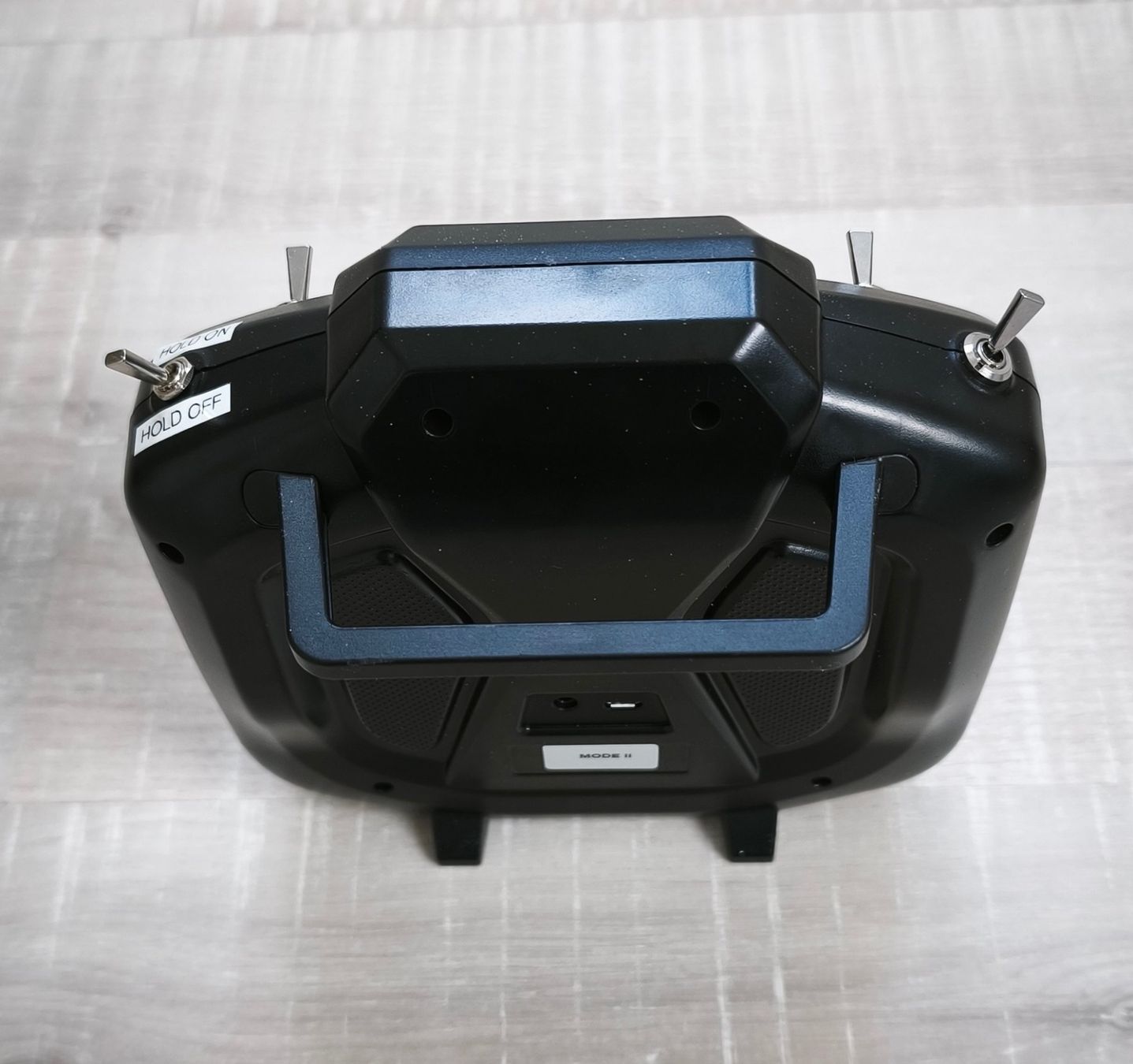 Telecomando: OMPHOBBY T6 Sender – Usato da Uznach venduto da ice-breaker 1