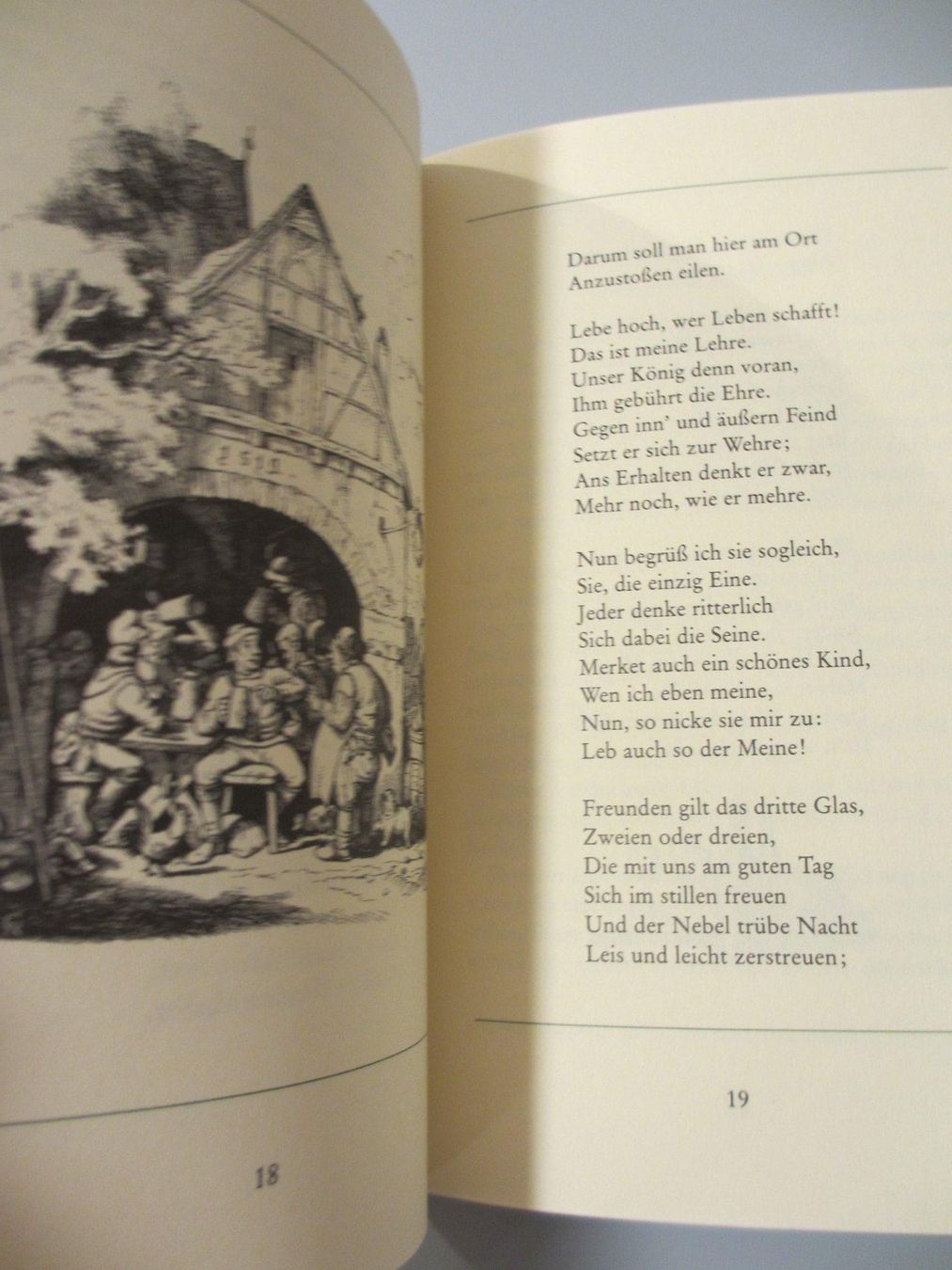 Libri: Geschenkbuch "In Freundschaft" - Klassische Bibliothek – Usato da Herisau venduto da fan_h9qj 2