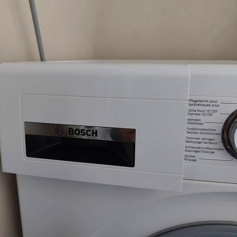 Bosch Lavatrici: Bosch Waschmaschine WAV28MF0CH – Usato da Kollbrunn venduto da bahati 3