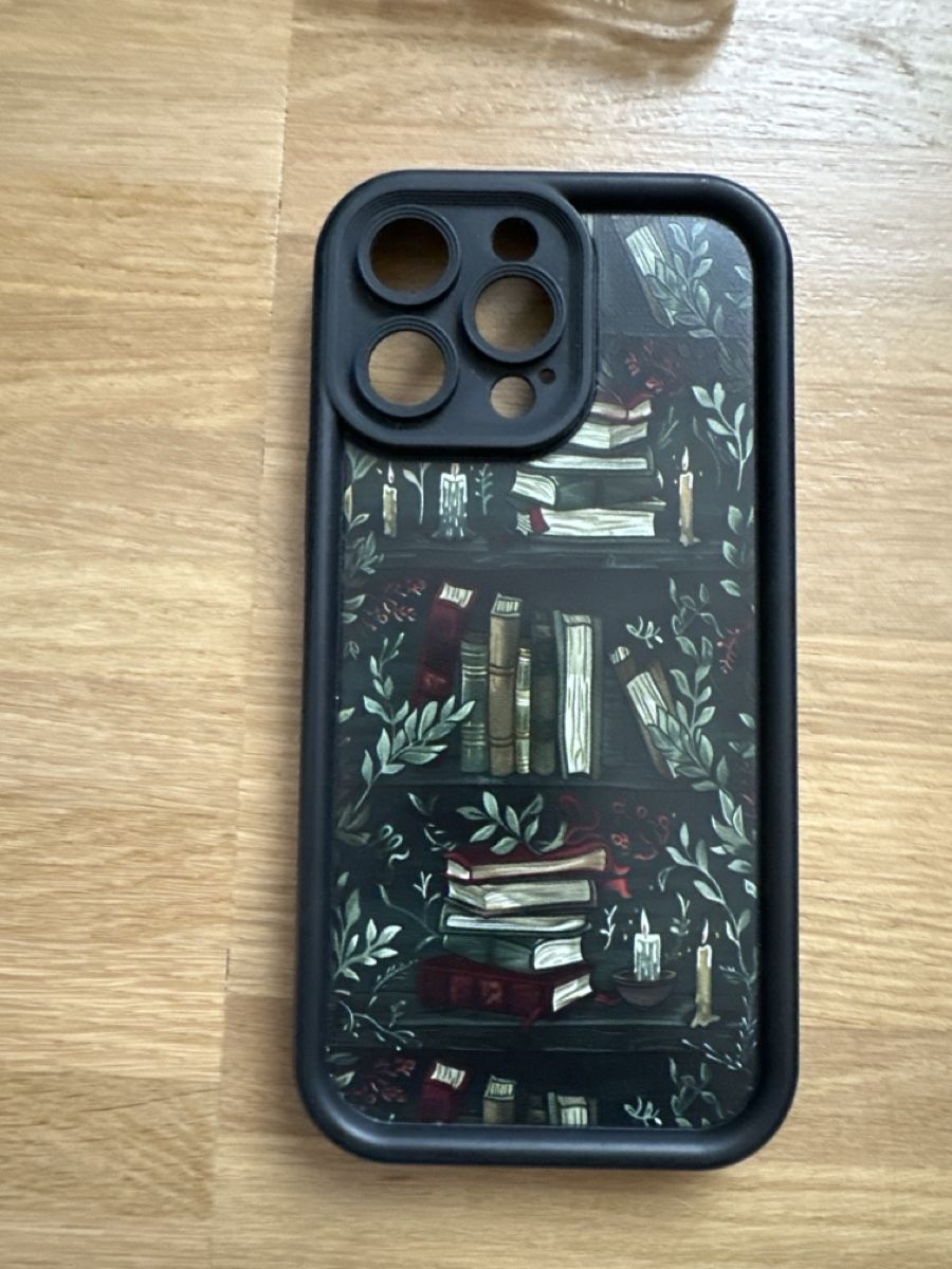 Cover & Protezioni schermo: Verkaufe Iphone Hülle 14 Pro Max – Usato da Hombrechtikon venduto da SyrenaPears