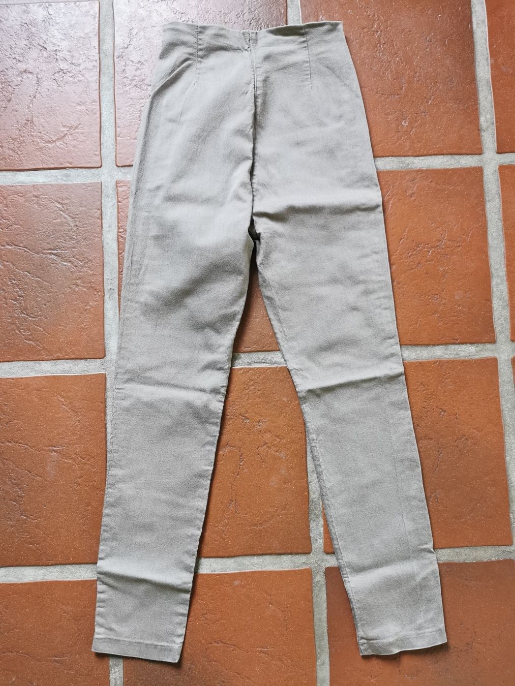 Zebra Pantaloni: Zebra; beige / hellbraune Hose Gr. S – Usato da Boniswil venduto da Totomat-Lady 3