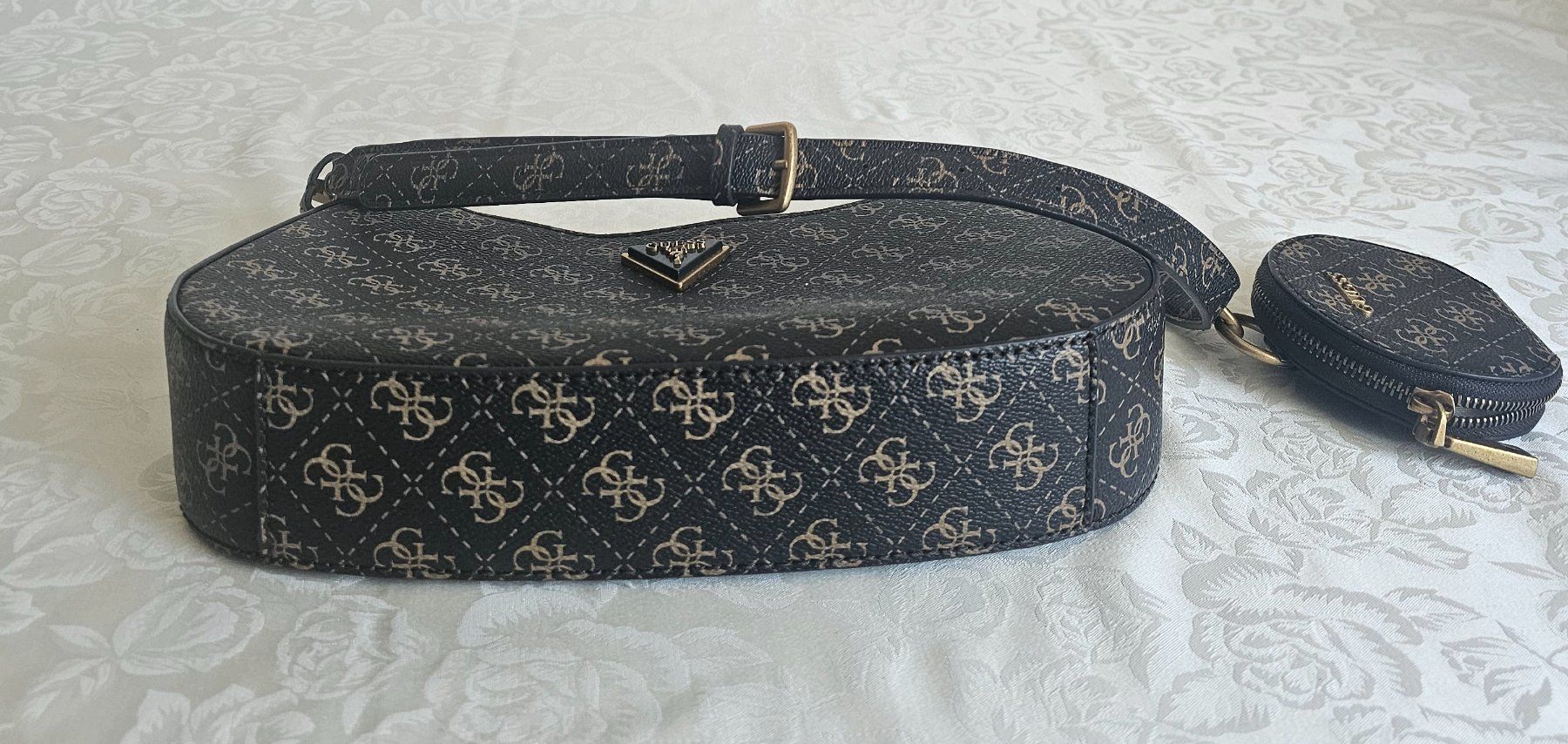 Guess Borse da donna: *GUESS * Damen Handtasche – Nuovo (secondo la descrizione) da Bronschhofen venduto da David80 4