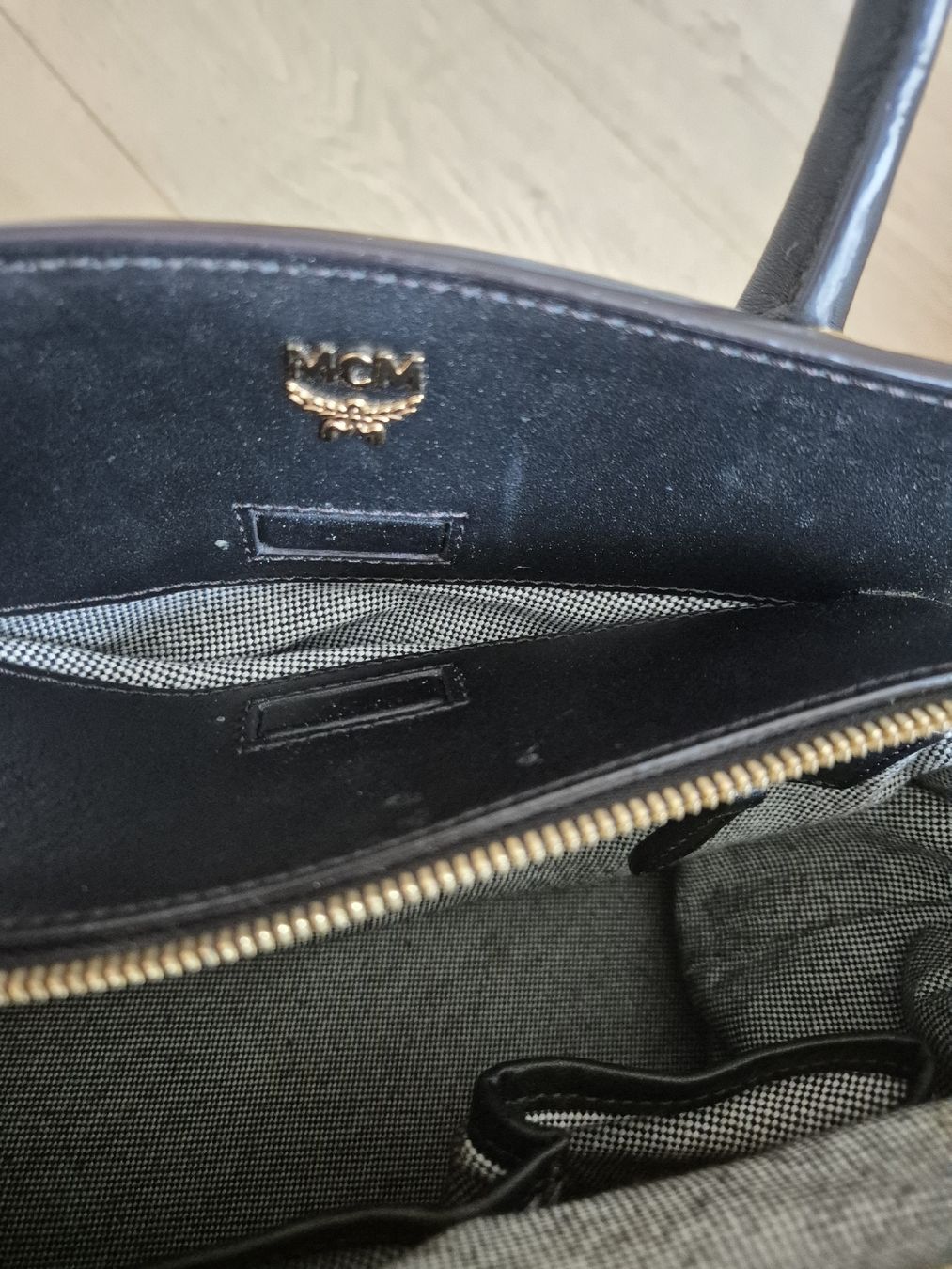 Mcm Borse da donna: MCM Ledertasche in gutem Zustand – Usato da Faulensee venduto da edart24 6
