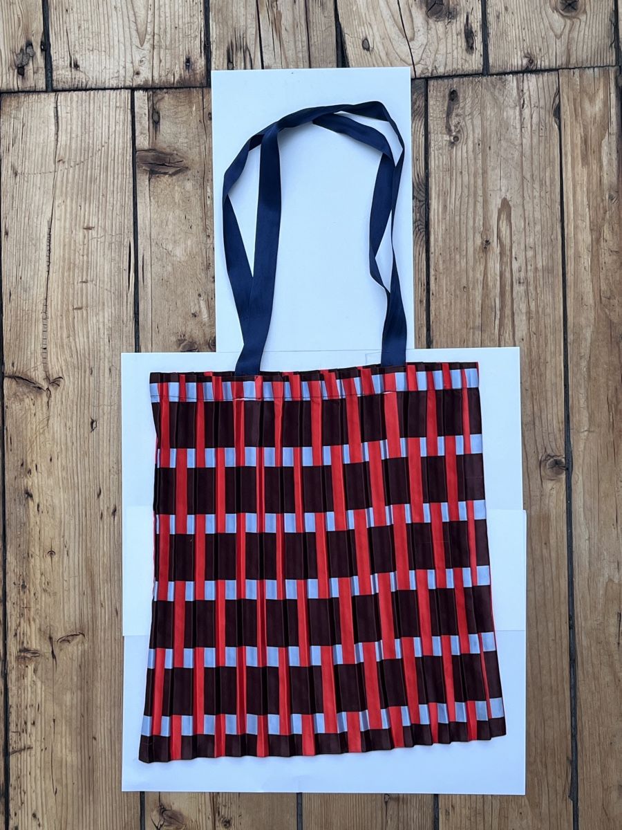 Borse: Extravagante Plisse Tasche in Rot. WS& Multitudes – Usato da Bern venduto da 50percent