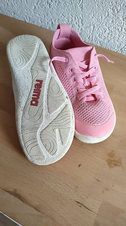 Chaussures garçon: Reima Astelu Barfusschuhe Gr. 31 – D'occasion à Neuendorf par Clandra