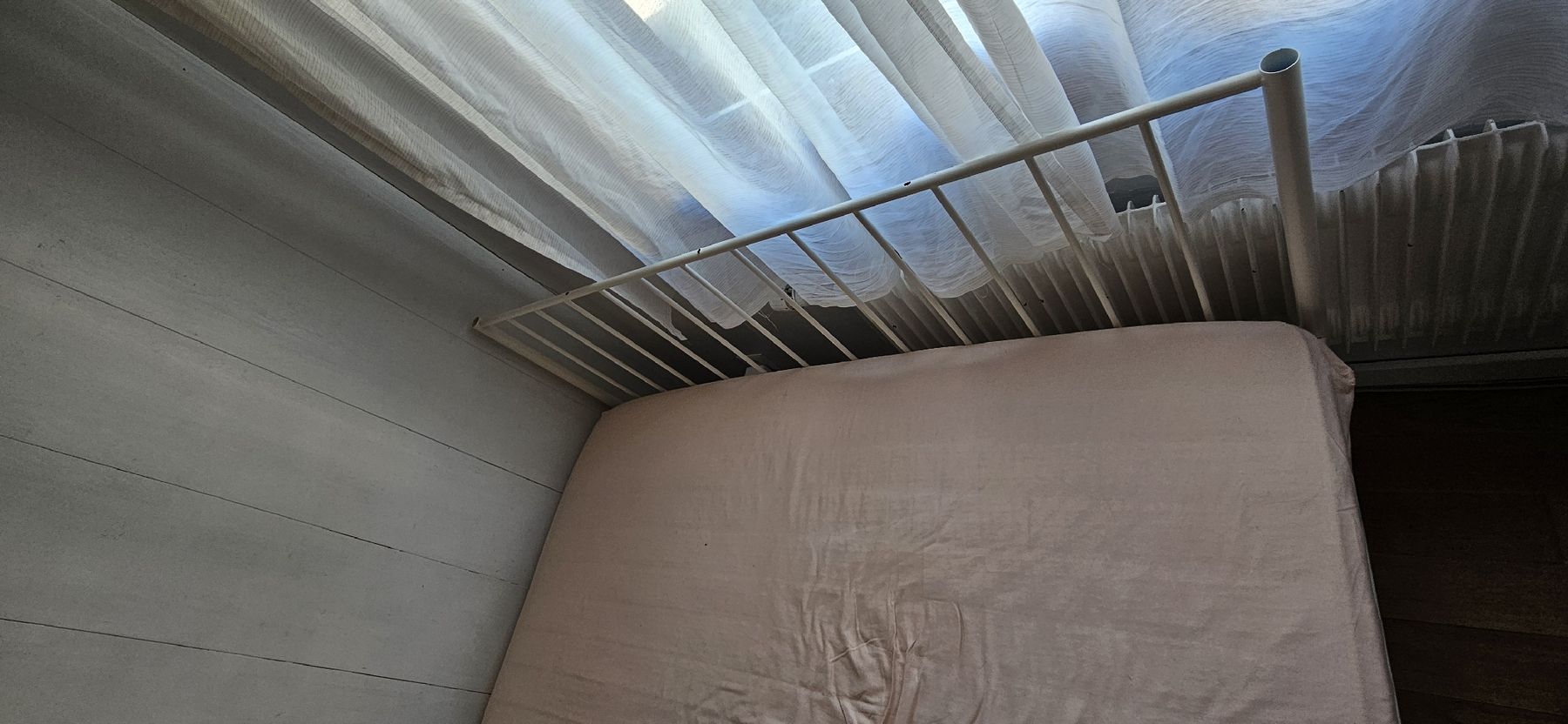 Letti: Metal bed frame white ,1,40  acceptable condition, – Usato da Rheineck venduto da ama_h57c 4