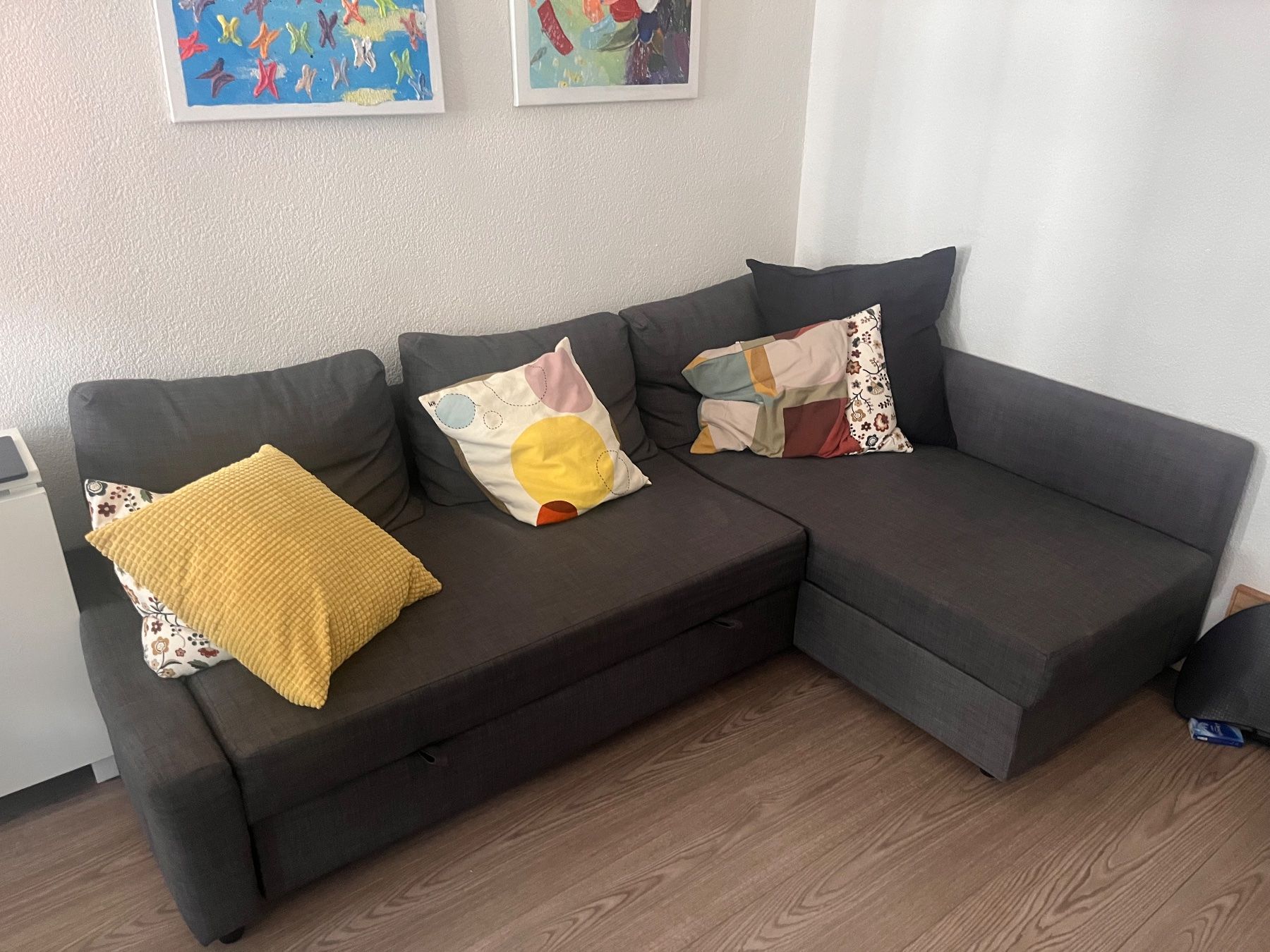 Ikea Divani: Ecksofa mit Bettfunktion und Stauraum Anthrazit – Usato da Zürich venduto da bag_g5xs