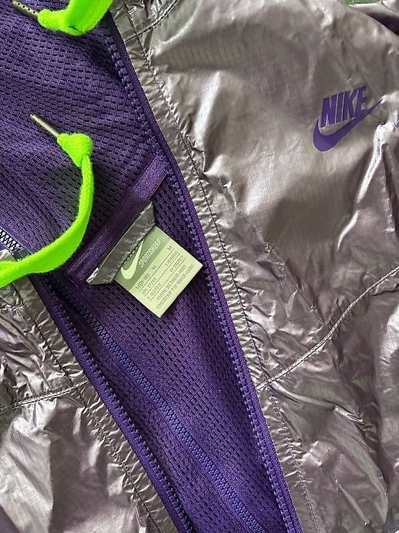 Nike Giacche: Nike Jacke Gr M/38 violett – Nuovo (secondo la descrizione) da Bern venduto da die_6p8g 4