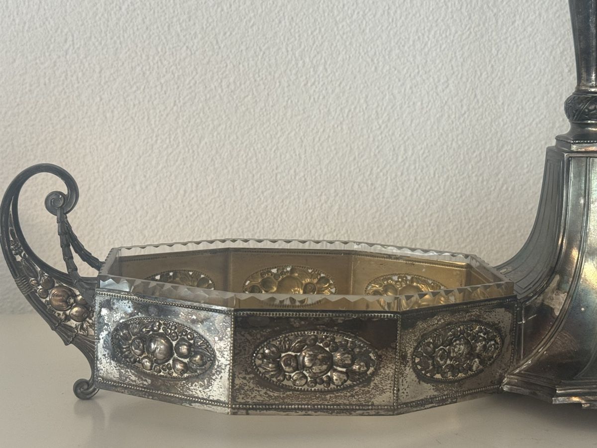 WMF Schalen: WMF Jugendstil Tafelaufsatz Jardiniere versilbert – Gebraucht aus Grenchen von swiss.antiques 2