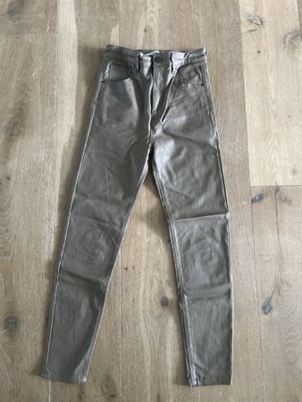 Damen Hosen PULL&BEAR EUR 38 neuwertig