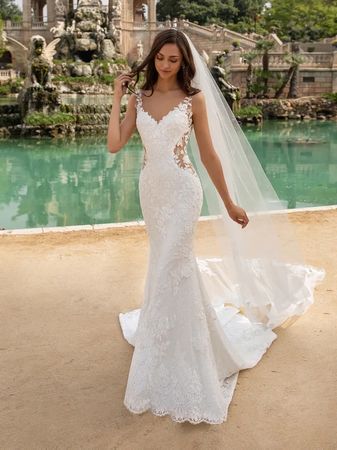 Neues Brautkleid von Pronovias, Modell Morocco, Grösse FR 38
