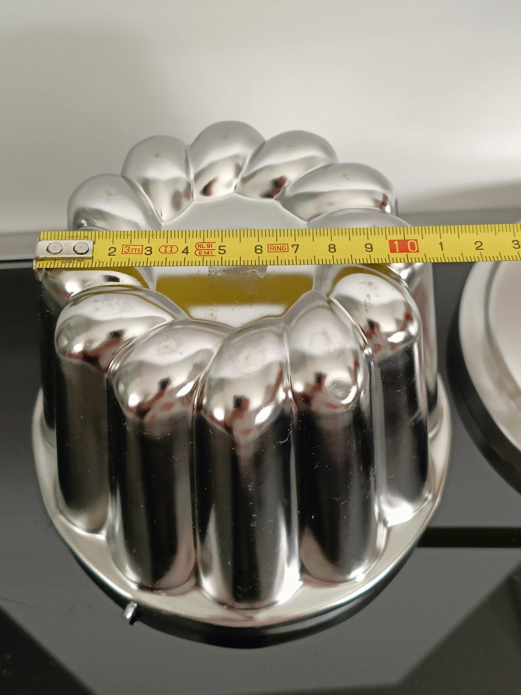 Backformen: Gugelhupf- oder Puddingform mit Deckel, in ausgezeichnetem Z – Gebraucht aus Birr von sen_sy55 7