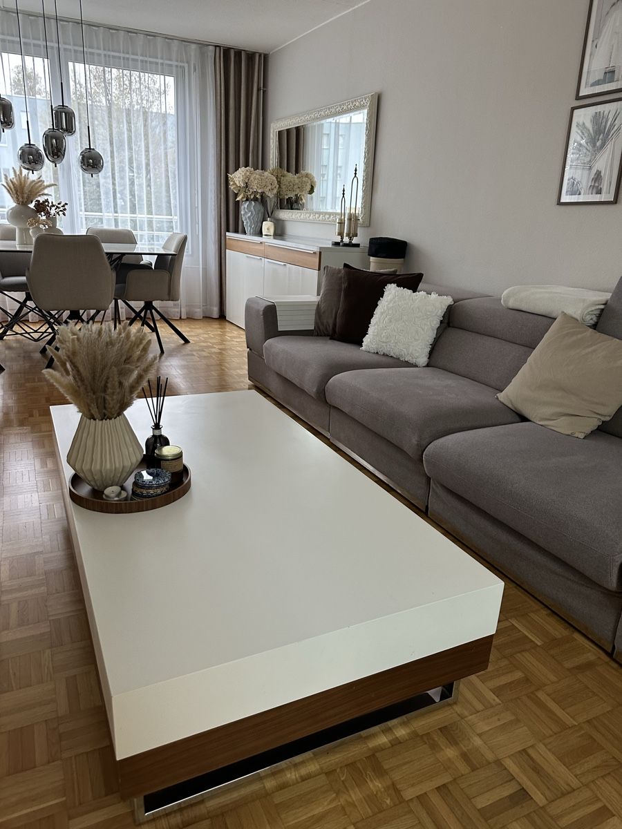 Tische: Tisch  – Gebraucht aus Volketswil von Sina008