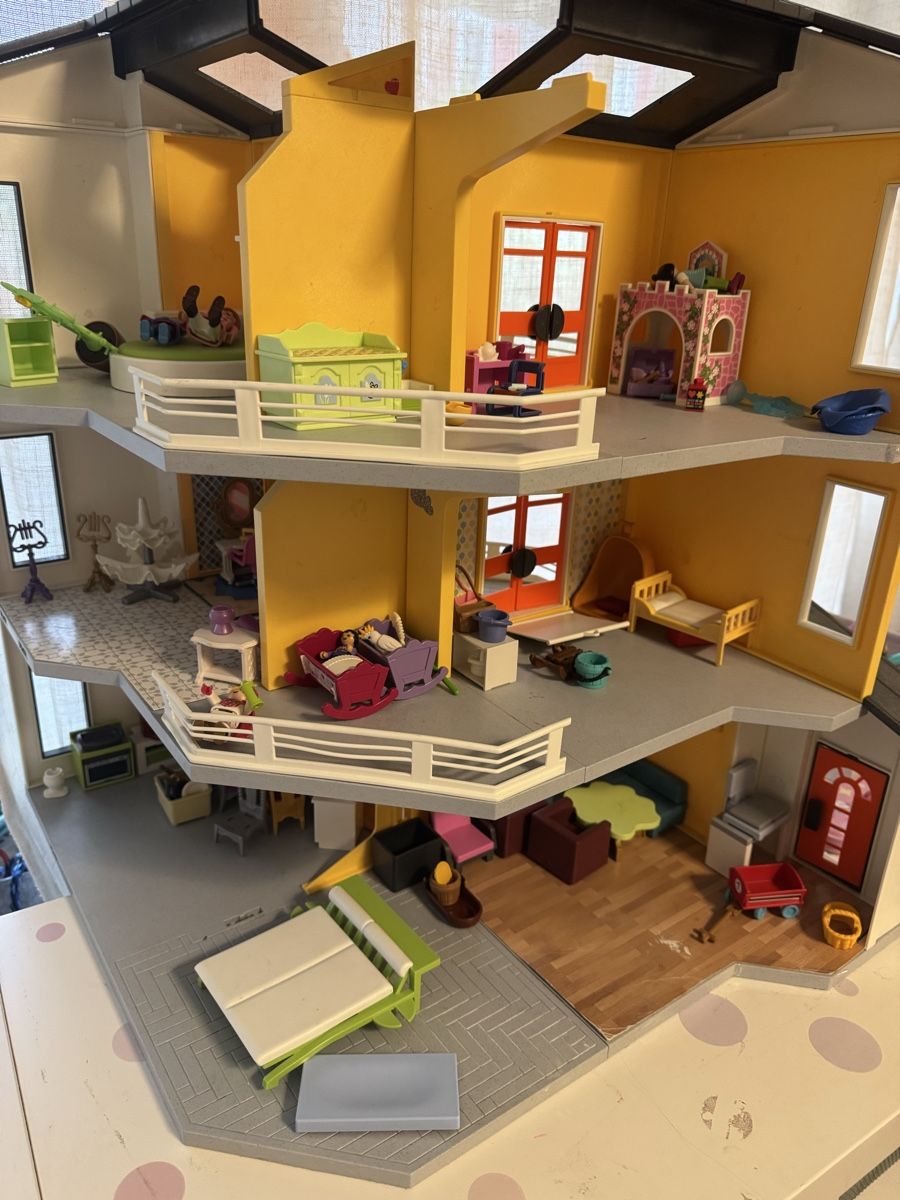 Playmobil Giocattoli: Playmobil Haus – Usato da zürich venduto da mane02
