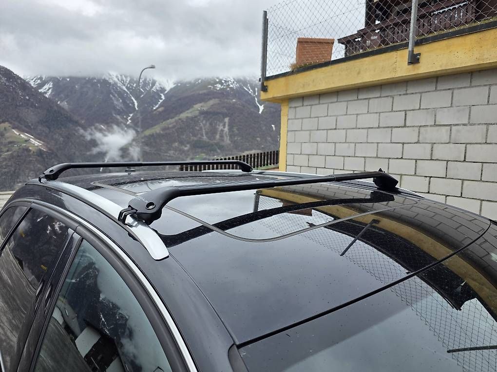 Portapacchi: Modula Oval Bar System universal dachträger – Usato da Grächen venduto da -Arturas- 1