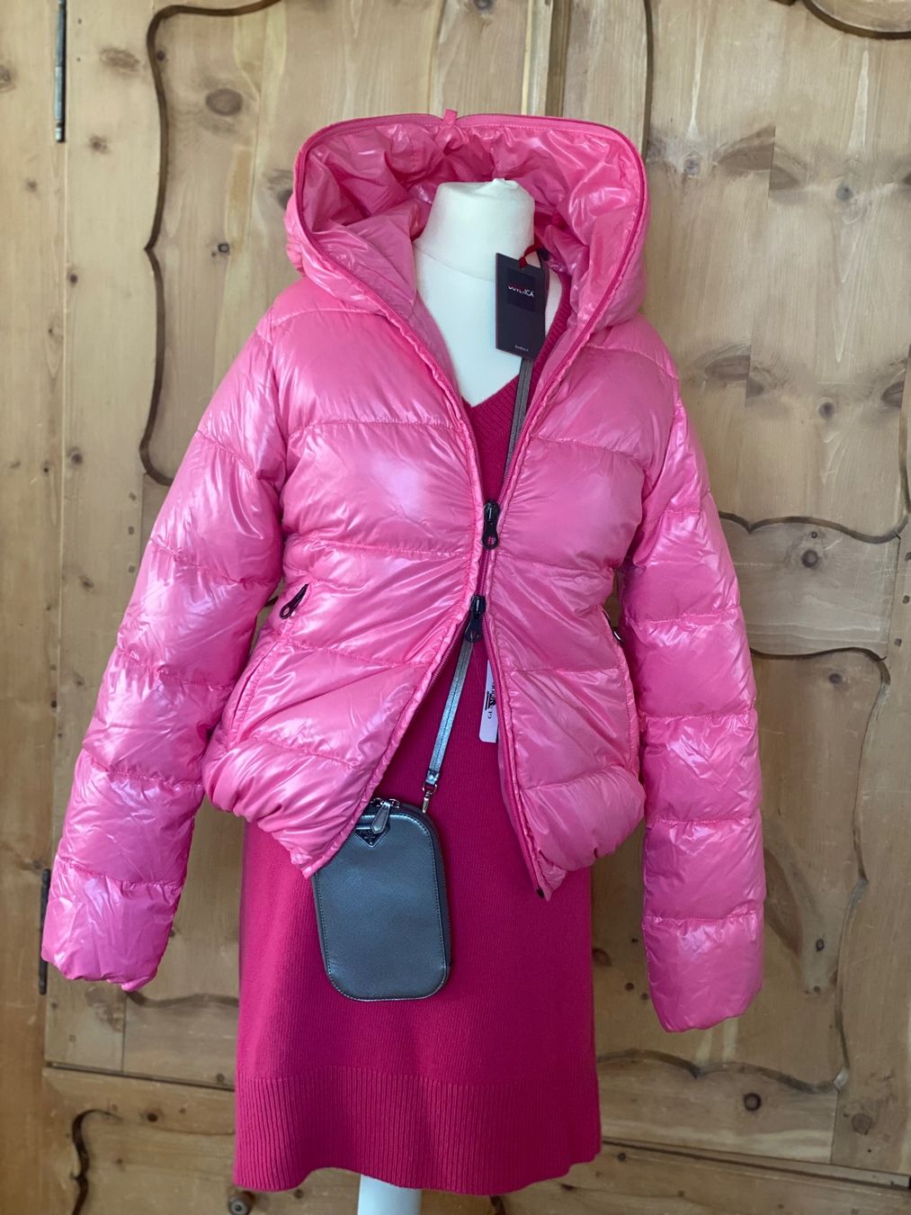 Duvetica Giacche: Duvetica Jacke (neu) – Nuovo e nell'imballaggio originale da Uster venduto da Charis5 3