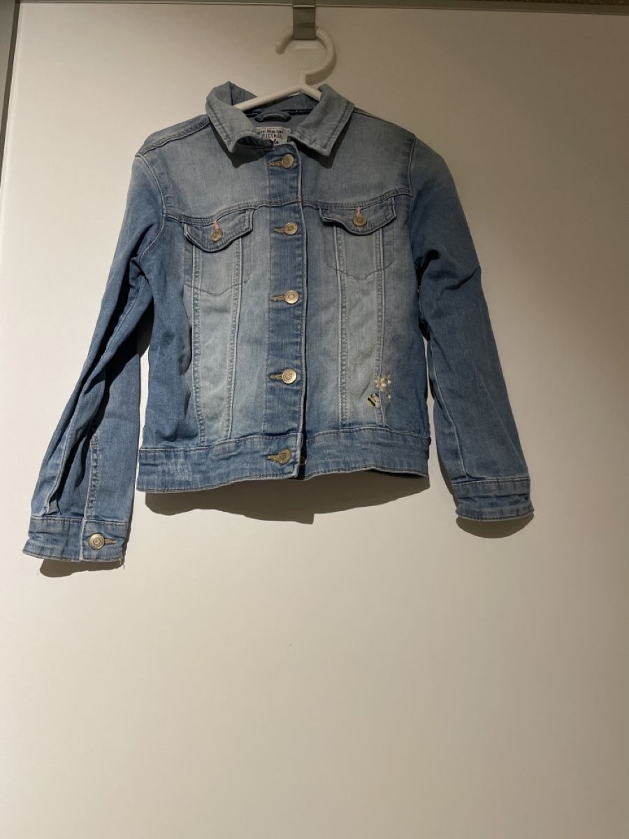 C&A Giacche & Cappotti: Jeansjacke Gr.128 – Usato da Schwellbrunn venduto da N_adine-92
