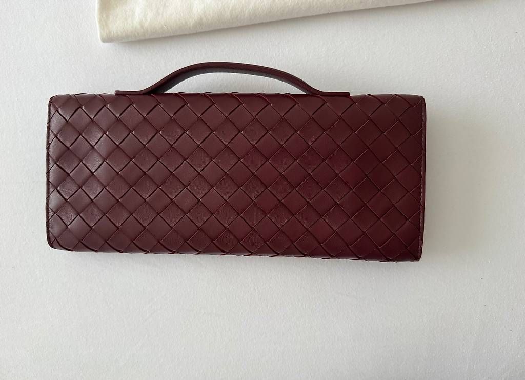 Borse da donna: Pochette Bottega Veneta – Usato da Genève venduto da hya_ccc8 1
