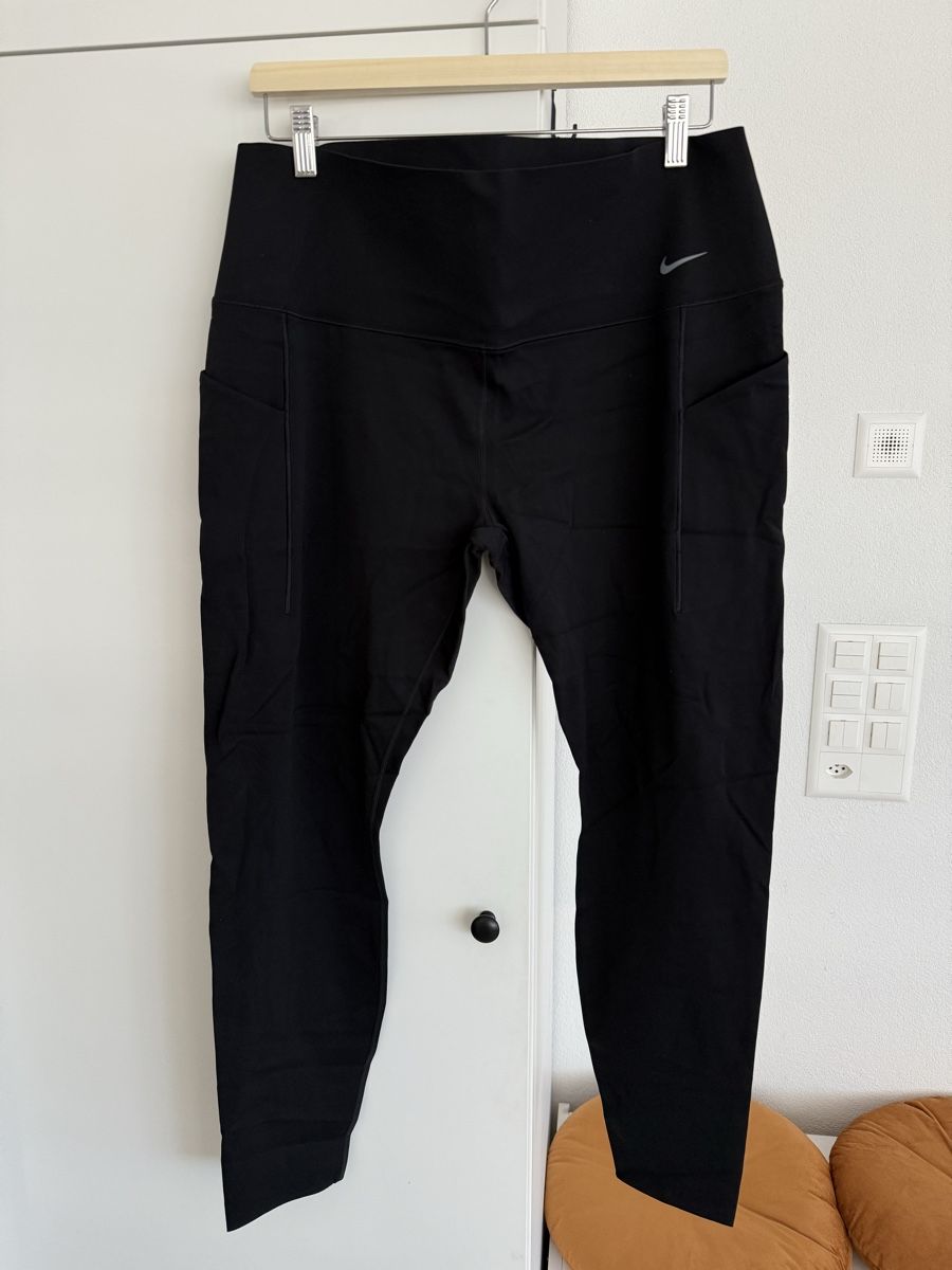 Nike Leggings: Sportleggings von Nike – Nuovo (secondo la descrizione) da Zürich venduto da mel_87ct 1