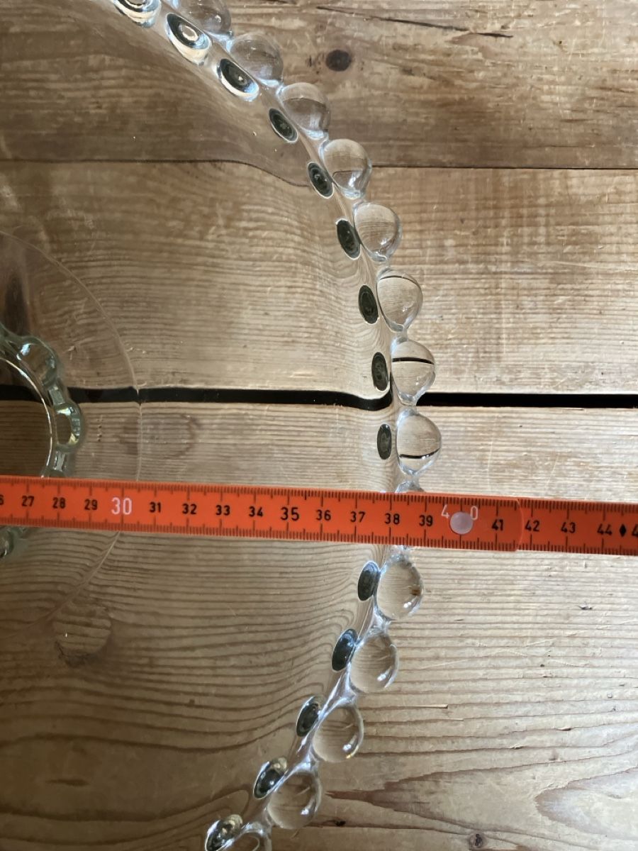 Coupes: Riesige Glasschale / Früchteschale mit Perlenrand – D'occasion à Ebnat-Kappel par Trolley 3