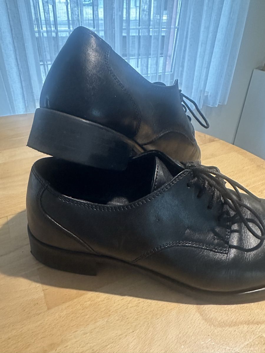 Scarpe da donna: 5th Avenue Schnürschuhe Schwarz Echt Leder Gr. 37 – Usato da Liestal venduto da esr_9y9c 6